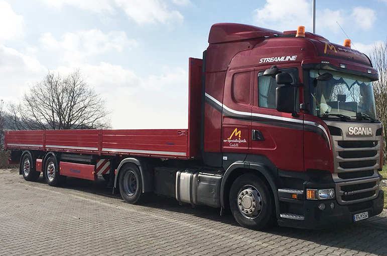Transport_mit_offenen_Plateaus